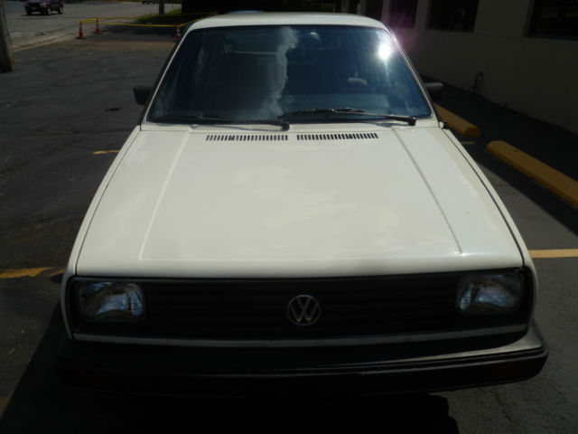 1985 volkswagen golf 1.8 liter automatic low miles excellent condition