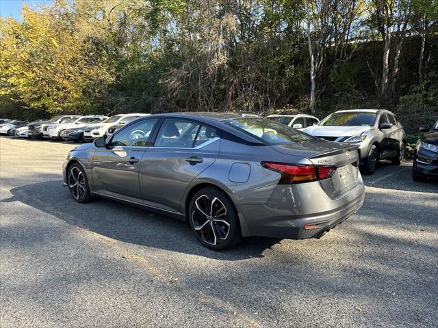 2023 nissan altima 2.5 sr