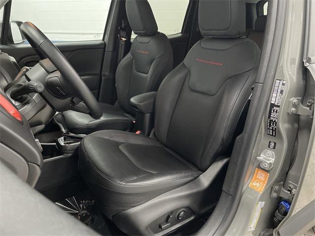 2023 jeep renegade trailhawk