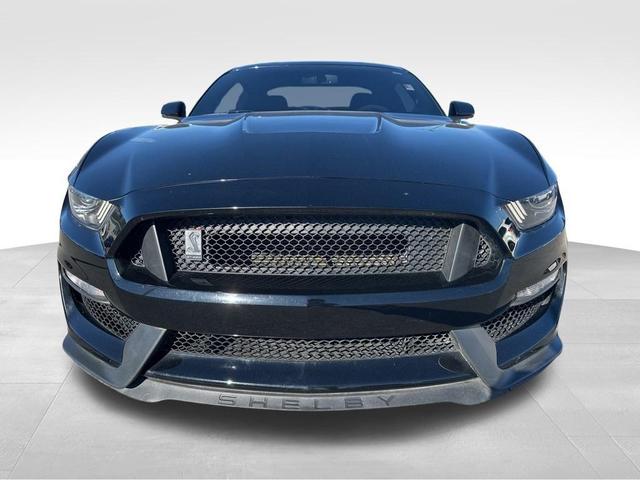 2017 ford shelby gt350 base