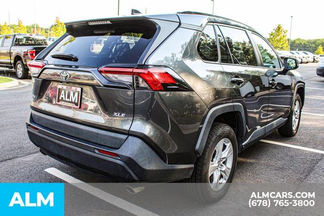 2021 toyota rav4 xle