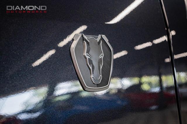 2024 ford mustang dark horse