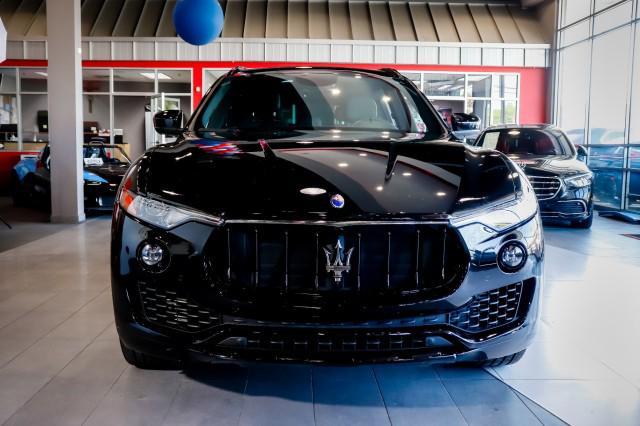2021 maserati levante base