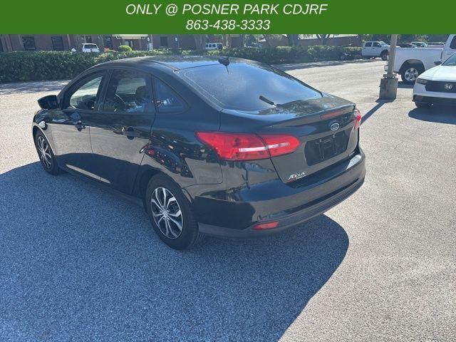 2015 ford focus s