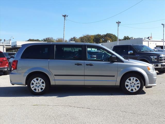 2016 dodge grand caravan avp/se