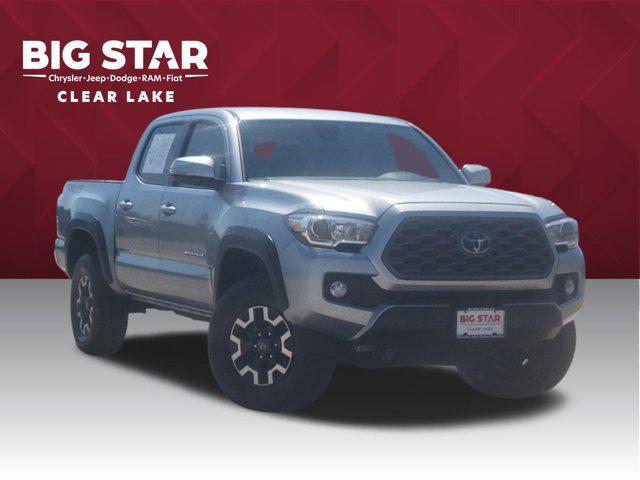 2022 toyota tacoma sr