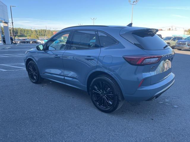 2023 ford escape st-line elite