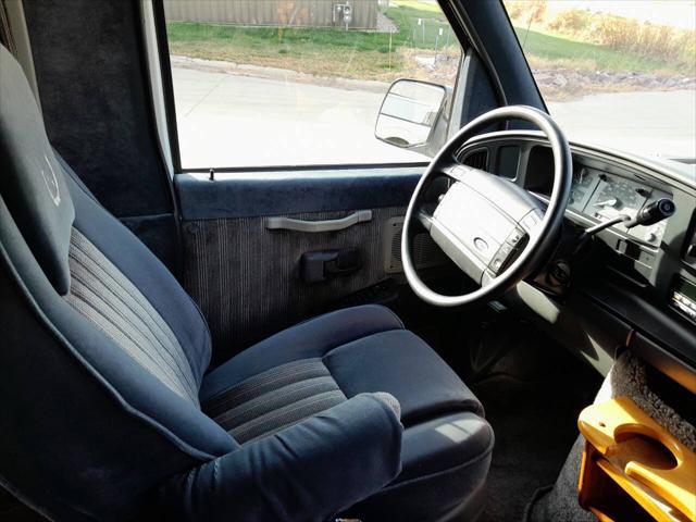 1995 ford e350 base