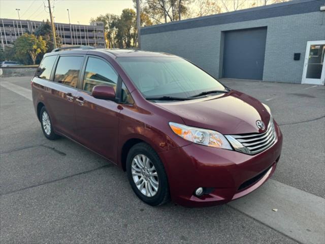 2015 toyota sienna xle premium