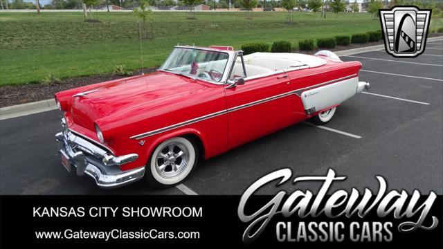 1954 ford crestline sunliner