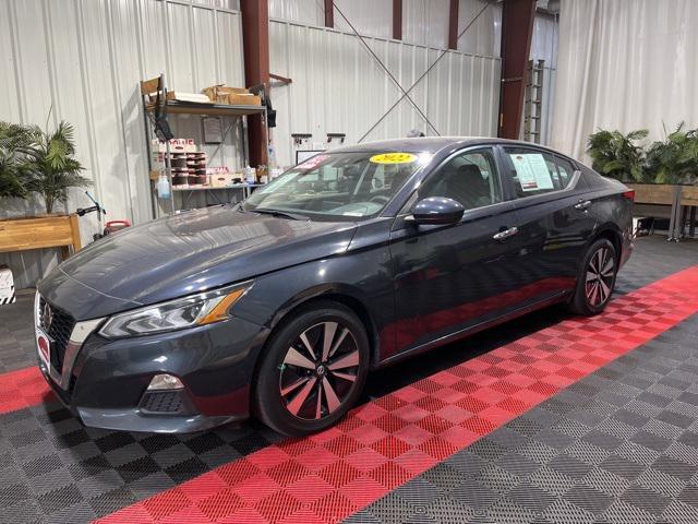 2022 nissan altima 2.5 sv