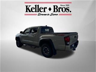 2019 Toyota Tacoma sr v6