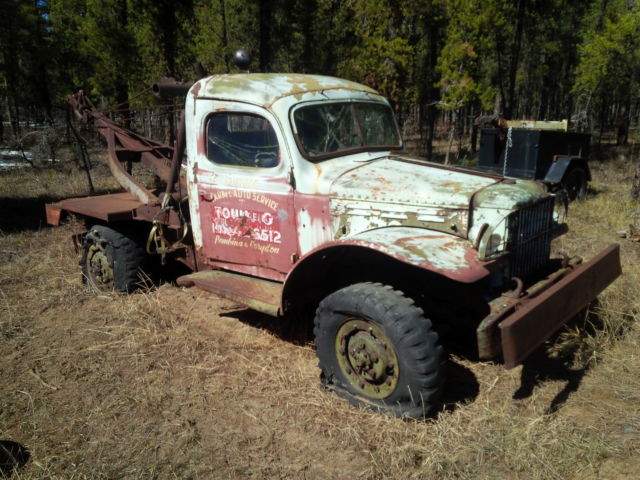 1940s dodge powerwagon - carryall - tow truck - rat rod