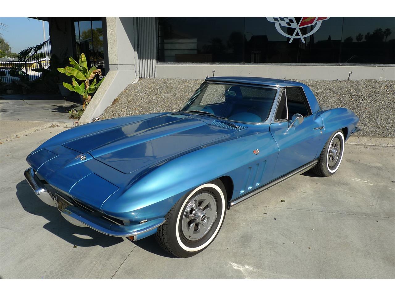 1965 chevrolet corvette