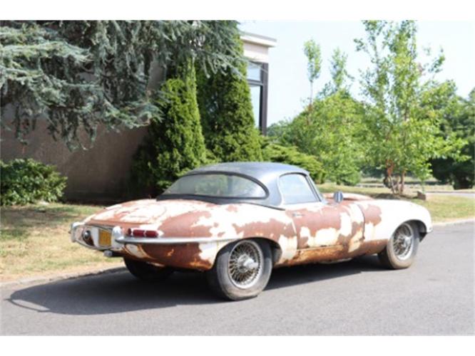 1962 jaguar xke in astoria, new york