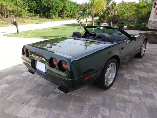 1994 chevy corvette c 4 convertible. forest green,good condition. fun!