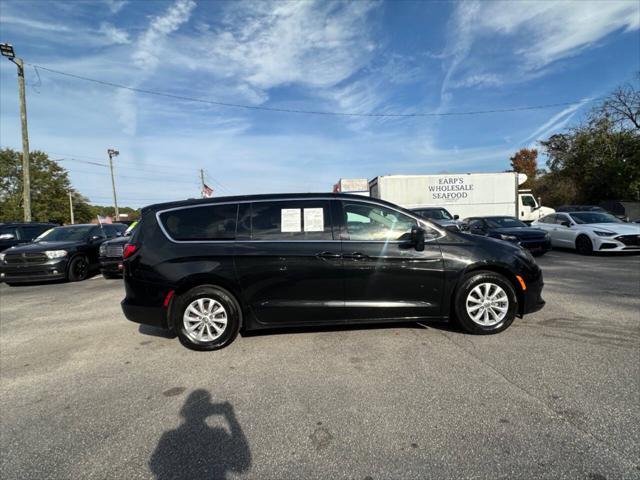 2017 chrysler pacifica touring