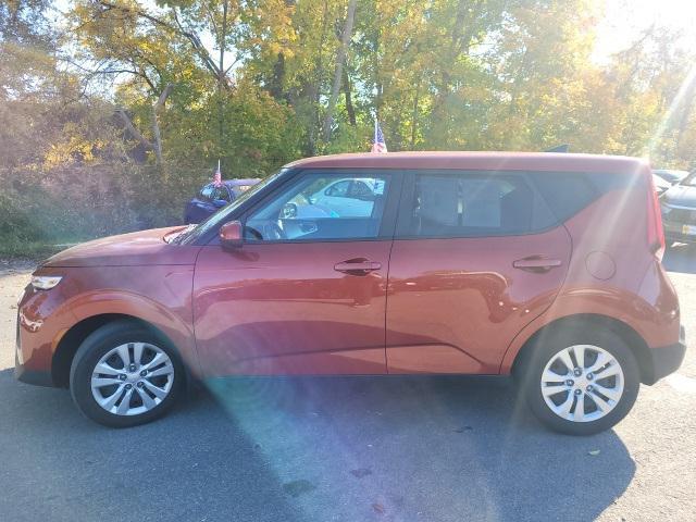 2021 kia soul lx