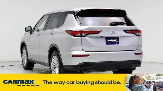 2023 Mitsubishi Outlander
