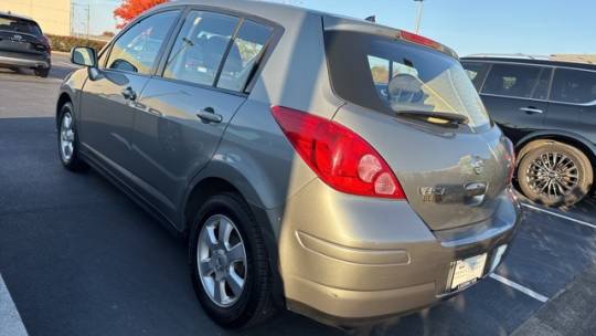 2007 nissan versa