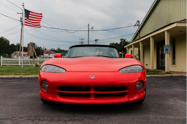 1995 dodge viper sports car
