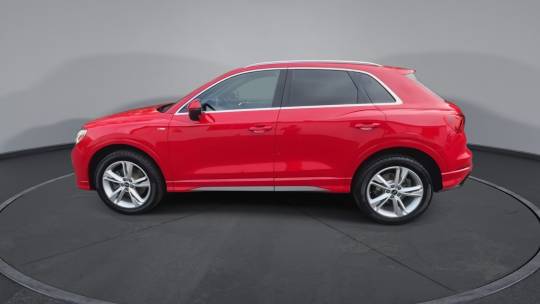 2022 Audi Q3