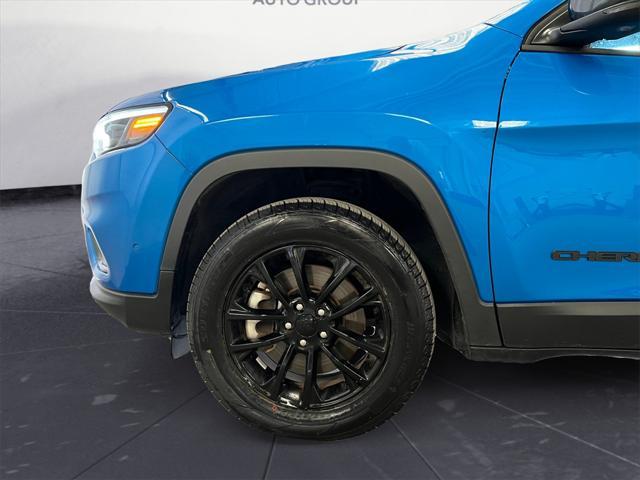 2023 jeep cherokee altitude