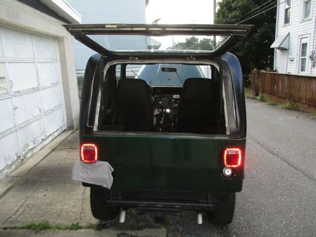 4wd,hardtop 65,284 org,lots xtra parts,soft top,trans,2 rears + see information