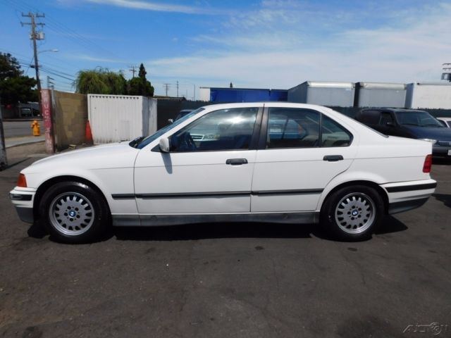 c 1993 bmw 325i 2.5l i6 24v manual sedan no reserve