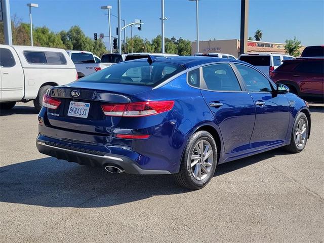 2019 kia optima lx
