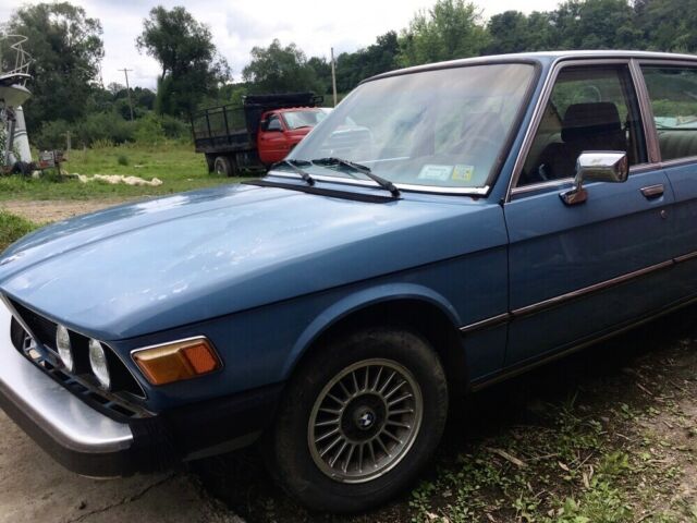 1977 bmw 530i daily driver