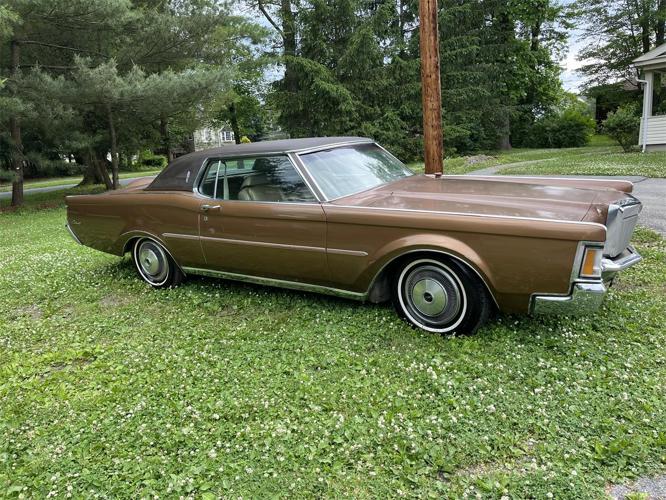 1970 lincoln continental mark iii in poughkeepsie, new york