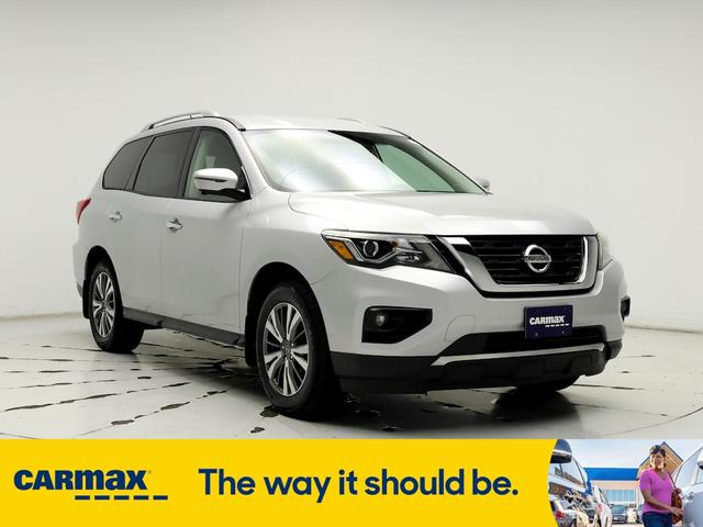 2017 nissan pathfinder sl