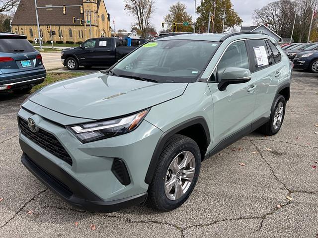 2022 toyota rav4 xle