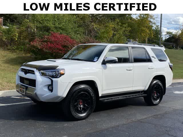 2022 toyota 4runner trd off road premium