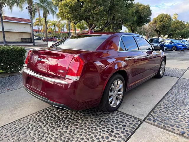 2018 chrysler 300 limited