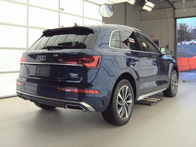 2022 audi q5 45 s line premium