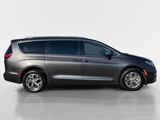 2021 chrysler pacifica limited