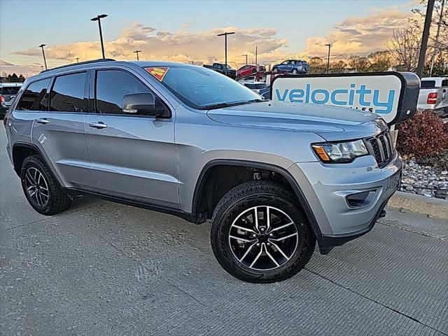 2020 jeep grand cherokee trailhawk
