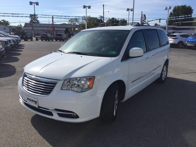 used 2016 chrysler town & country touring parkersburg, wv 26101 for sale in parkersburg, west virginia