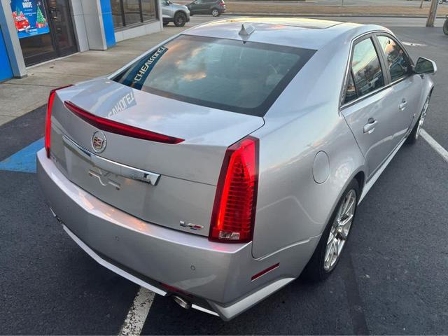 2012 cadillac cts-v base
