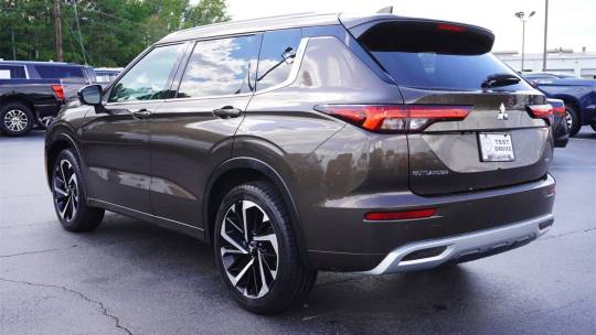 2023 Mitsubishi Outlander