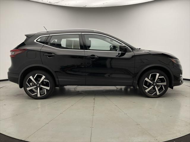2022 nissan rogue sport sl