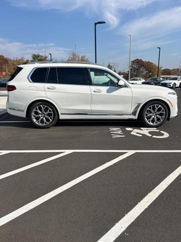 2023 bmw x7 xdrive40i