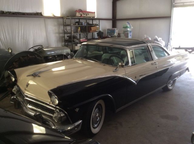 1955 ford glass top crown victoria