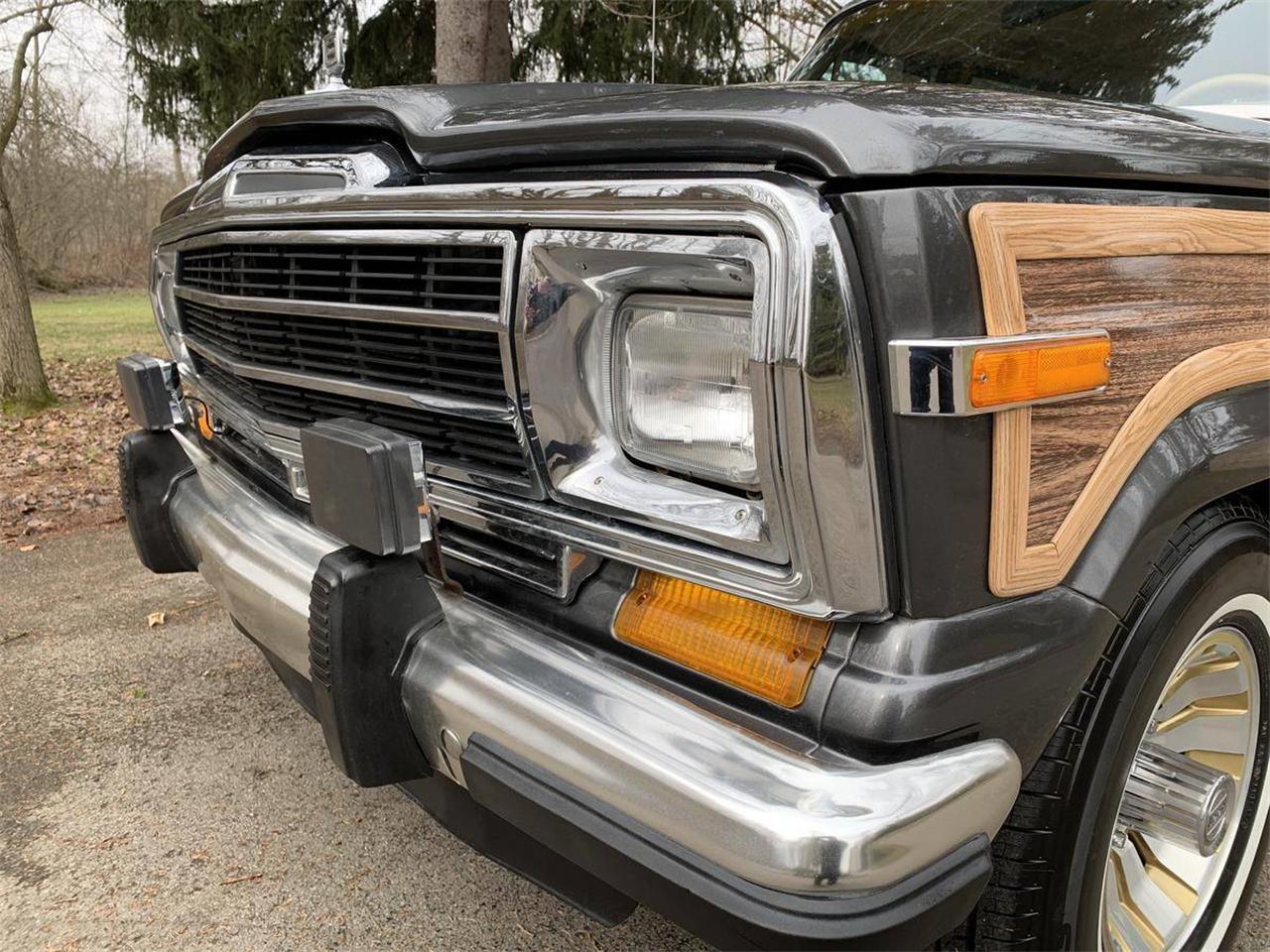 1987 jeep grand wagoneer