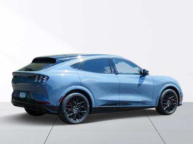 2023 ford mustang mach-e gt