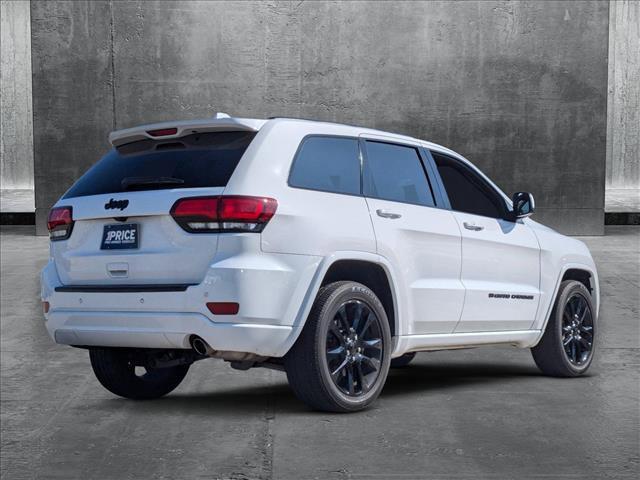 2022 jeep grand cherokee laredo