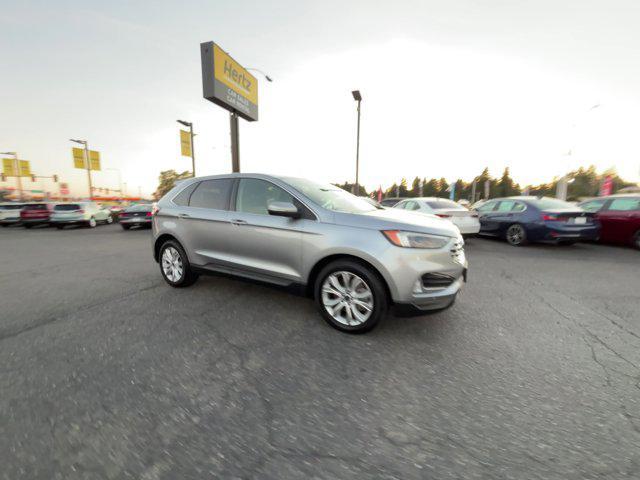 2022 ford edge titanium