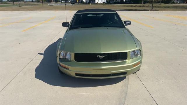 2006 ford mustang v6
